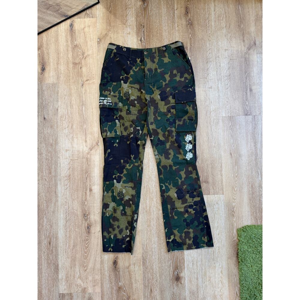 Darc Sport Wolves Camo Cargo Pants Green Military Script Embroidery Flare Hem